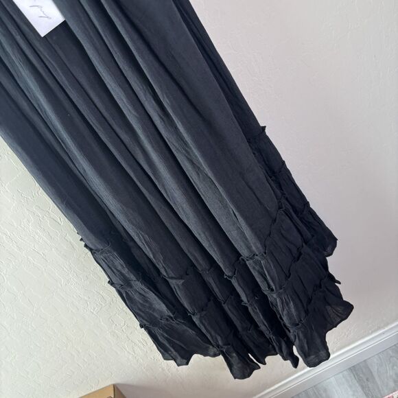 Petal & Pup Black Maxi Dress - Picture 6 of 9